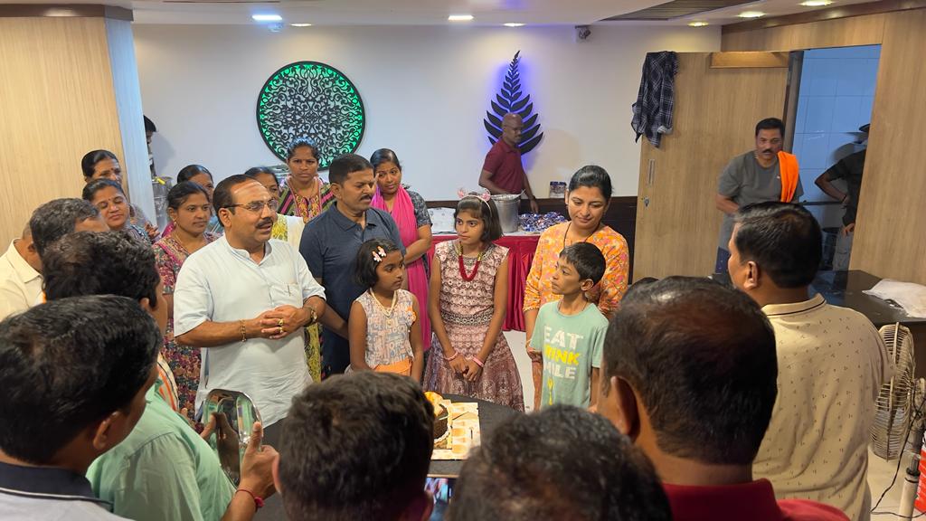 WhatsApp Image 2023-11-07 at 1.28.48 PM (1)